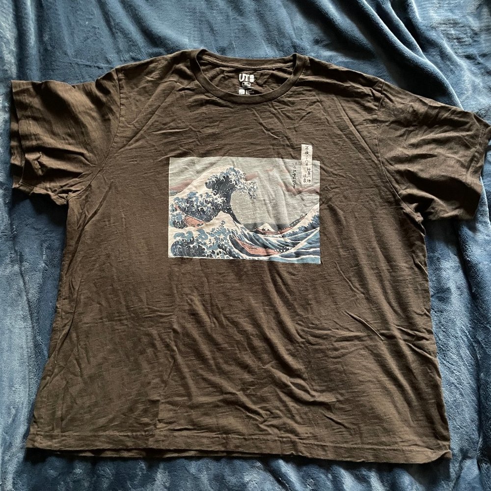 3XL Uniqlo "The Great Wave of Kanagawa" Shirt